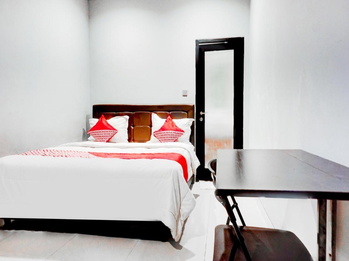 Oyo 90438 Mampang 34 Residence Jakarta Ngoại thất bức ảnh