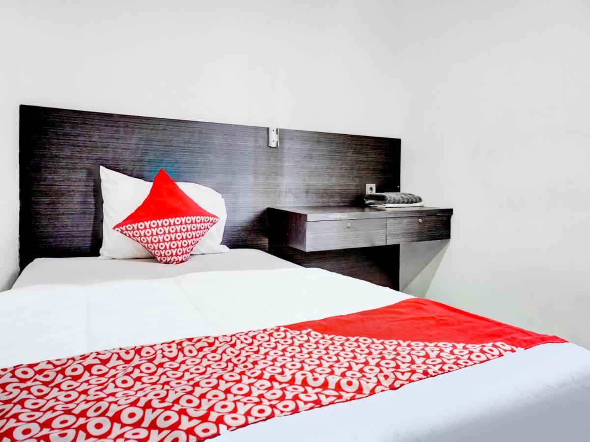 Oyo 90438 Mampang 34 Residence Jakarta Ngoại thất bức ảnh