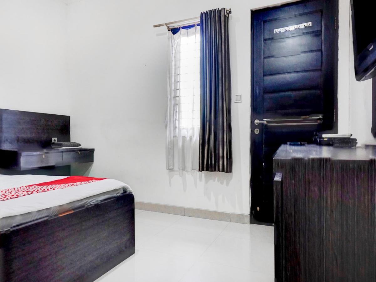 Oyo 90438 Mampang 34 Residence Jakarta Ngoại thất bức ảnh