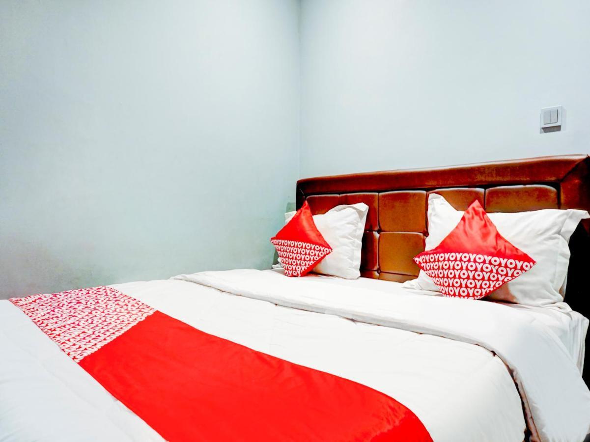 Oyo 90438 Mampang 34 Residence Jakarta Ngoại thất bức ảnh
