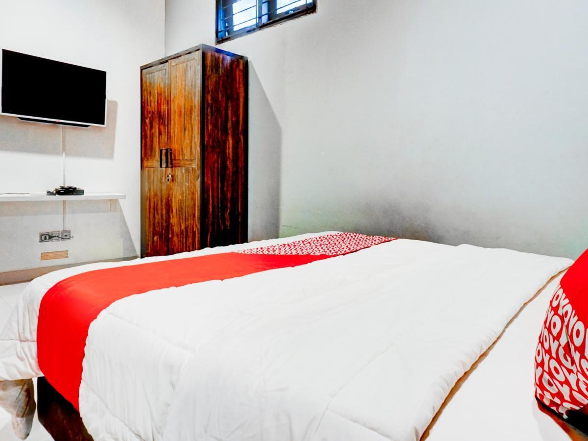Oyo 90438 Mampang 34 Residence Jakarta Ngoại thất bức ảnh