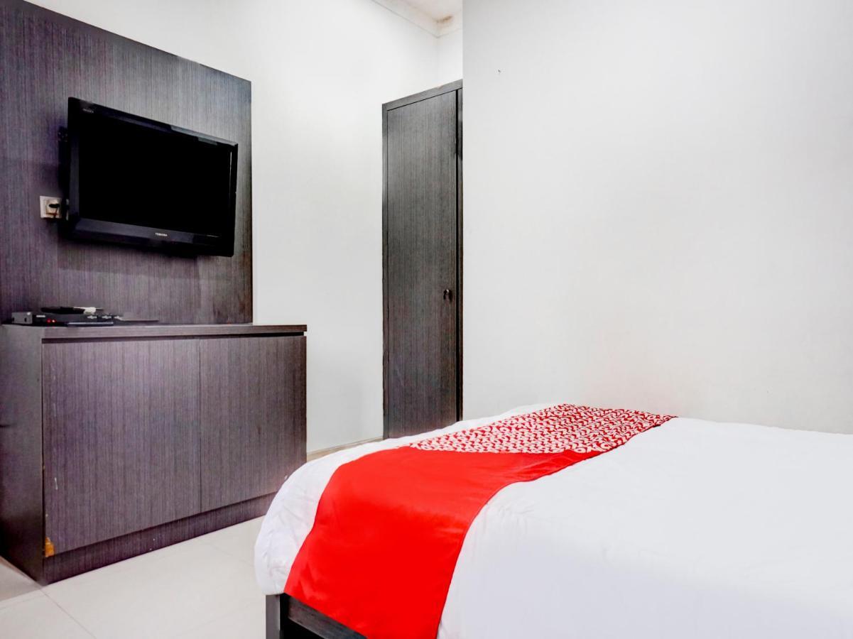 Oyo 90438 Mampang 34 Residence Jakarta Ngoại thất bức ảnh